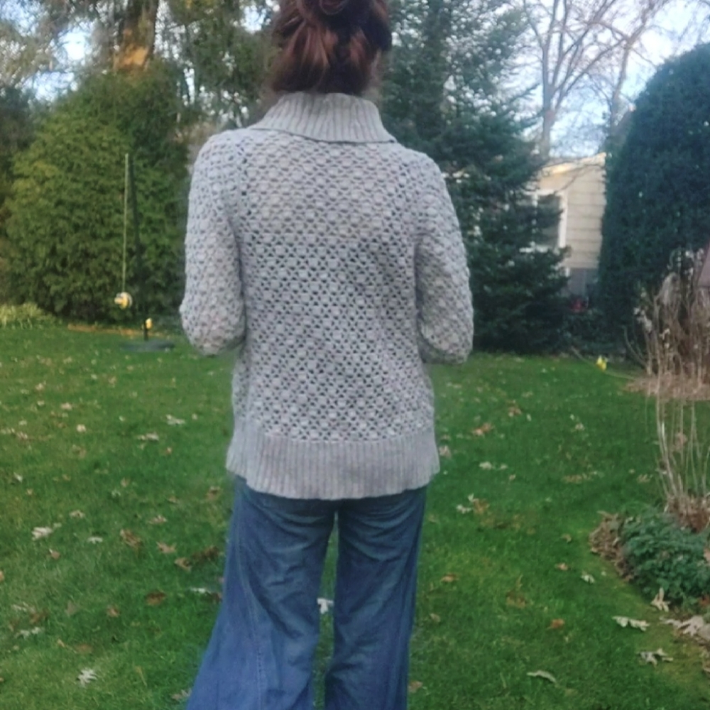 Designer Vince Open Knit Gray Alpaca & Cashmere Cardigan Sweater - Picture 5 of 13